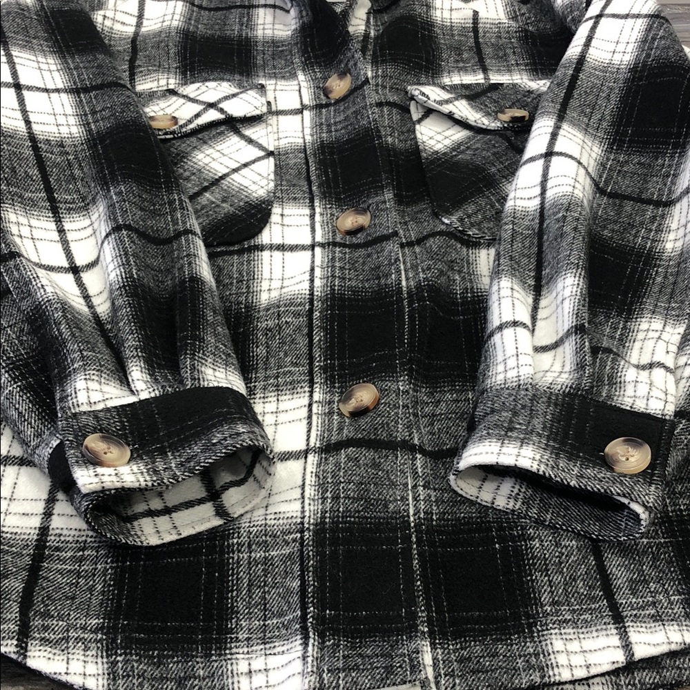 Streetwear Society Black & White Plaid Shirt Shacket – Size Small - Picture 12 of 14